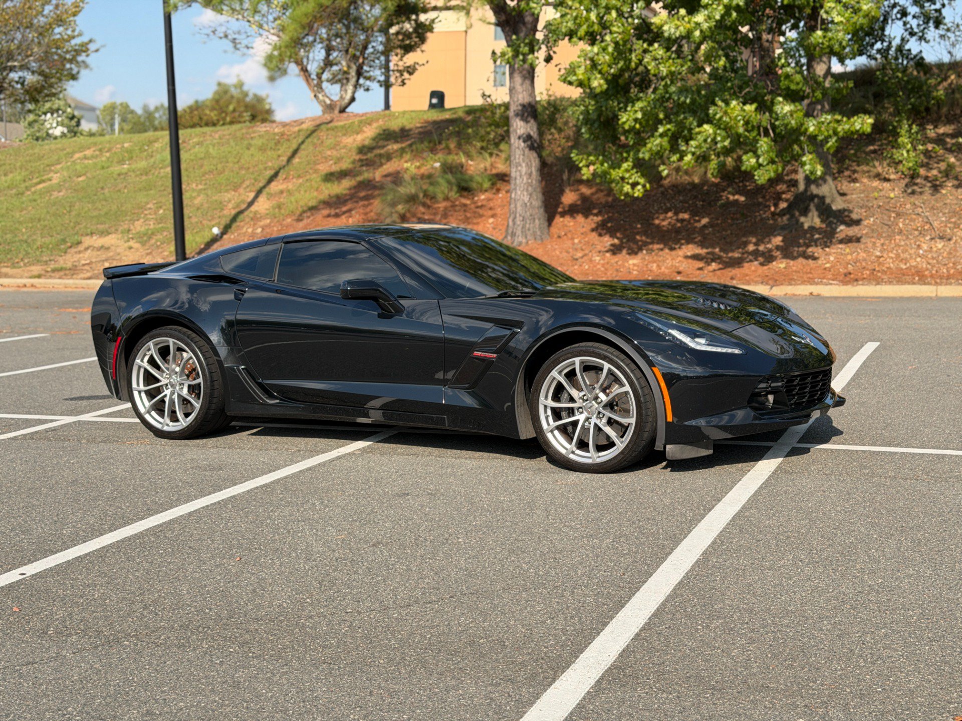 Used 2017 Chevrolet Corvette Grand Sport RWD image 15