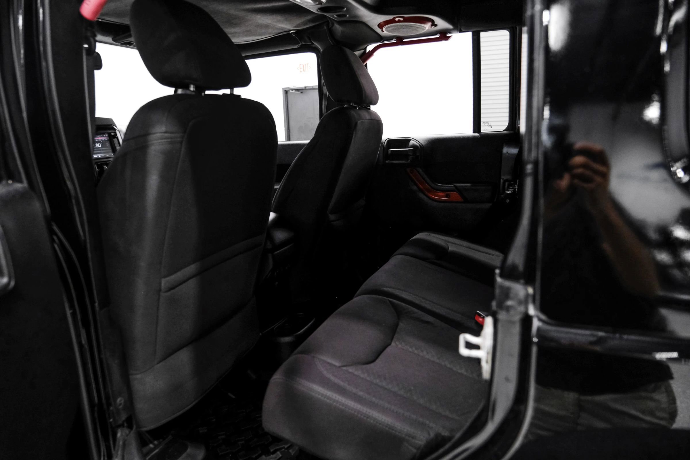 Used 2013 Jeep Wrangler Unlimited Sport image 34