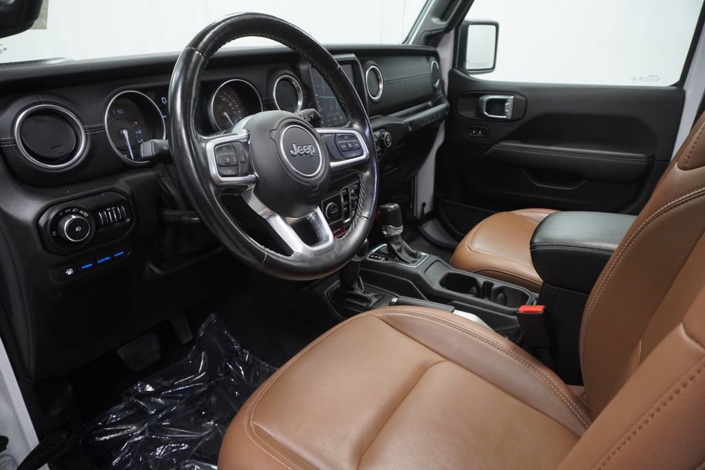 Used 2021 Jeep Wrangler Unlimited Rubicon 4xe w/ Cold Weather Group image 18
