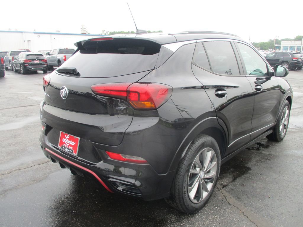 Certified 2021 Buick Encore GX Preferred w/ Sport Touring Package FWD image 6