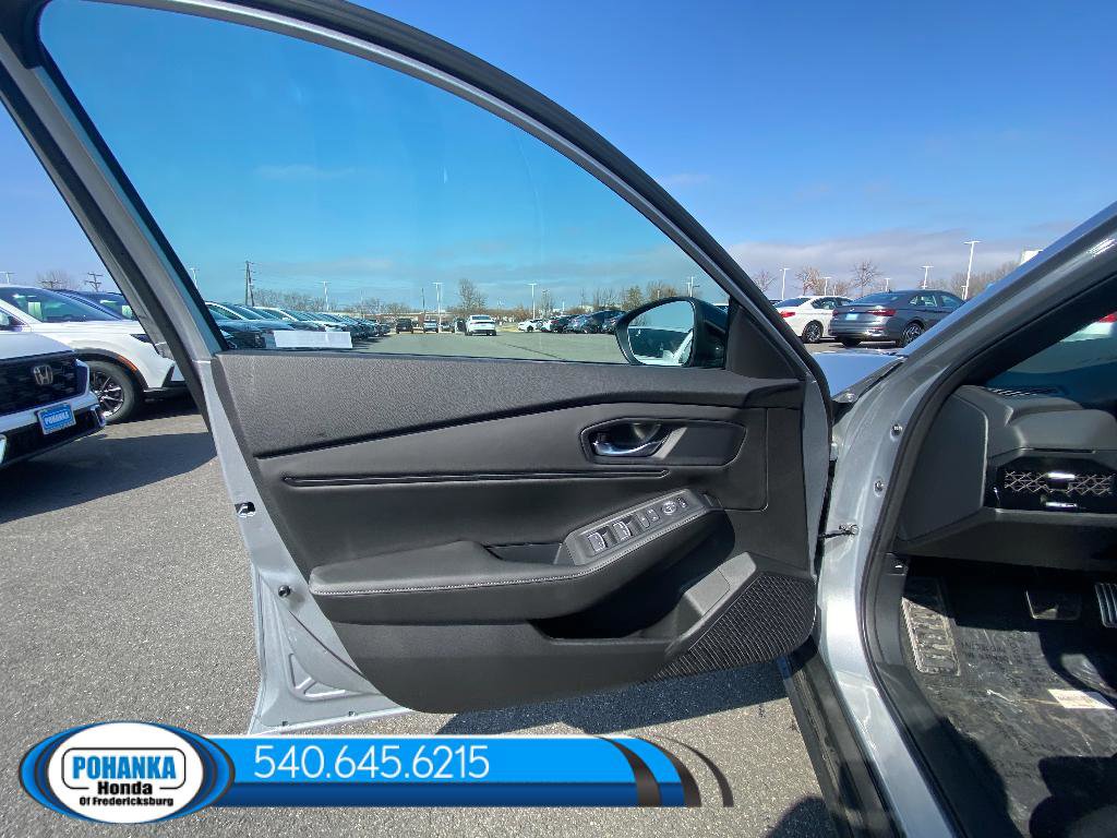 New 2026 Honda Accord Hybrid Sport-L image 31