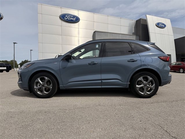 Used 2023 Ford Escape ST-Line w/ Tech Pack #1 image 2