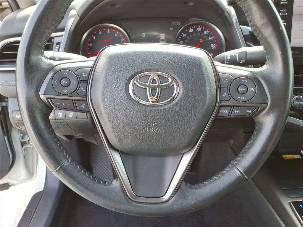 Used 2023 Toyota Camry XSE w/ Cold Weather Package image 18
