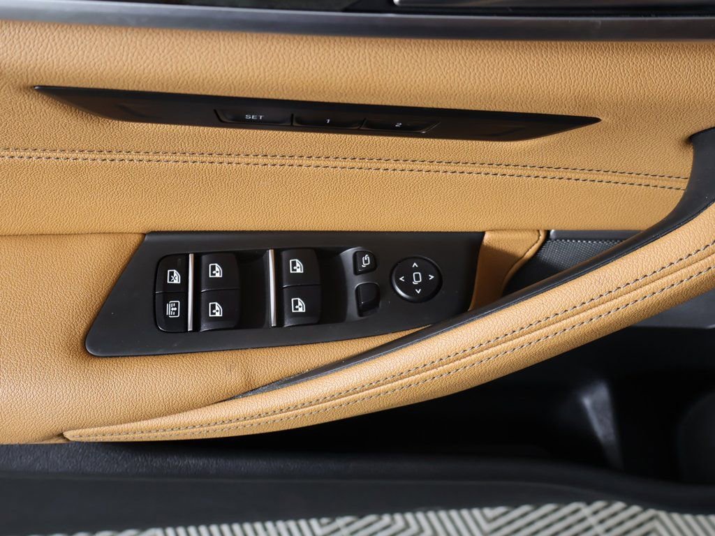Used 2022 BMW 530i xDrive w/ M Sport Package image 36