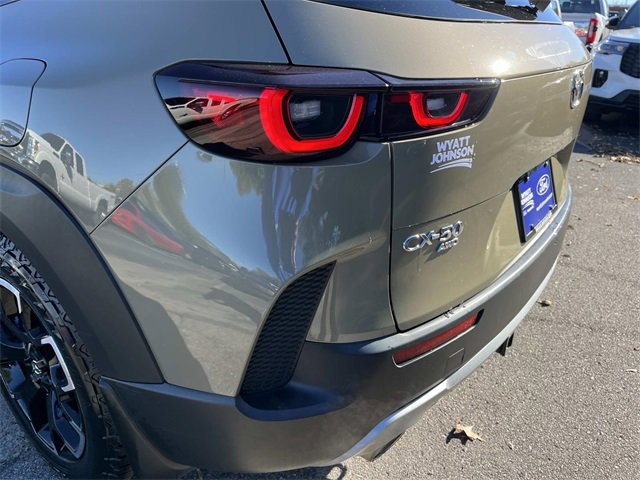 Used 2023 MAZDA CX-50 Meridian Edition w/ Apex Package image 10