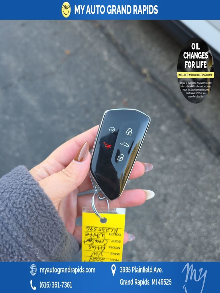 Used 2024 Volkswagen Atlas Cross Sport SE image 33