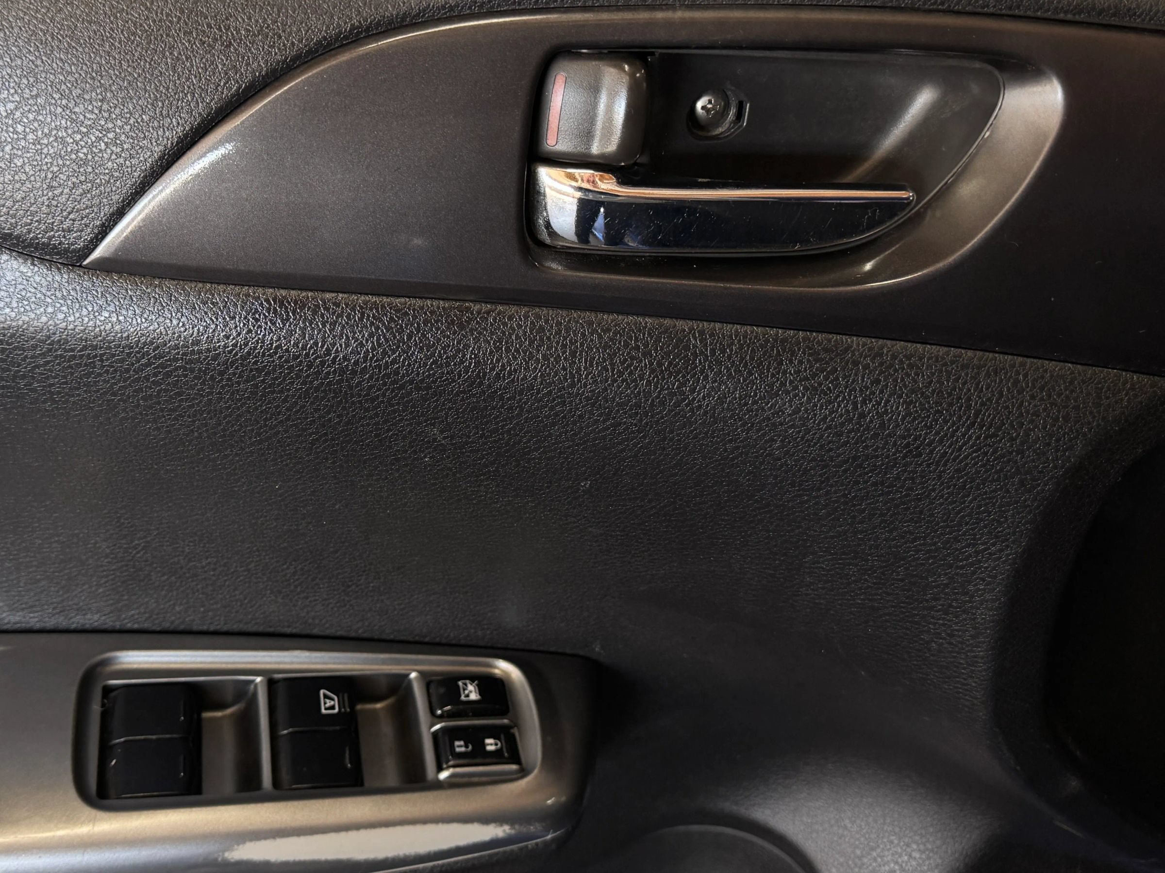 Used 2011 Subaru Impreza WRX Sedan AWD/4WD image 13