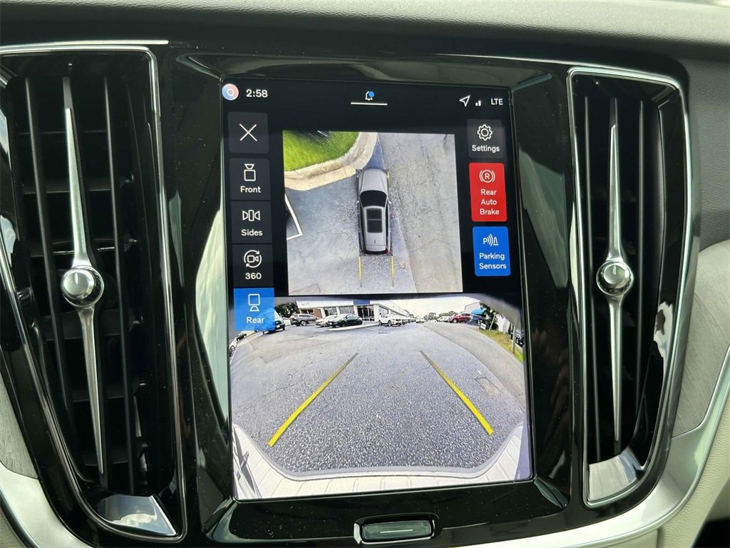 New 2026 Volvo V60 B5 Cross Country Plus w/ Protection Package Premier image 4