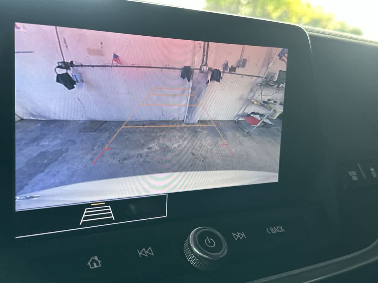 Used 2021 Chevrolet Blazer LT FWD image 19