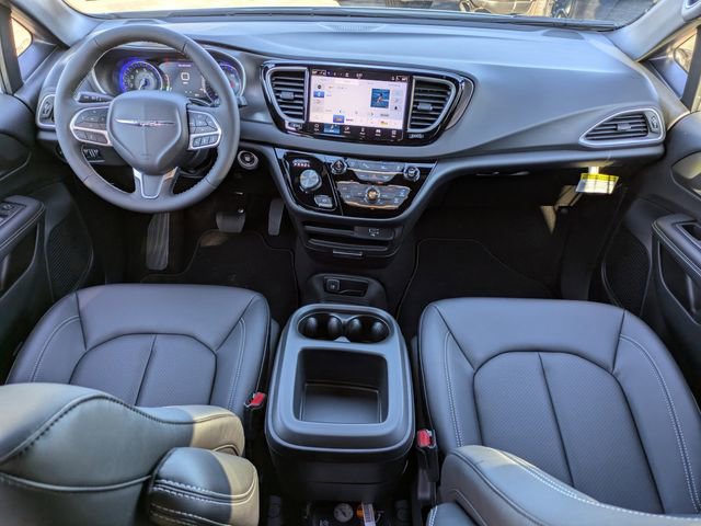 New 2026 Chrysler Voyager LX FWD image 16