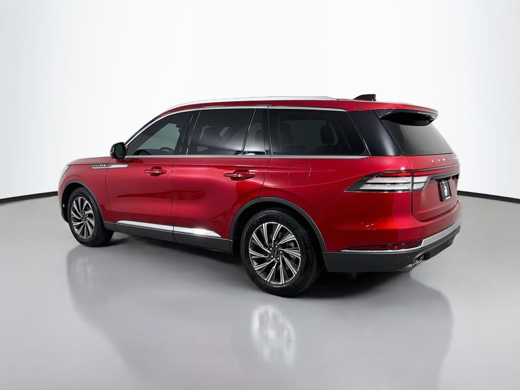 Used 2026 Lincoln Aviator 2WD image 7