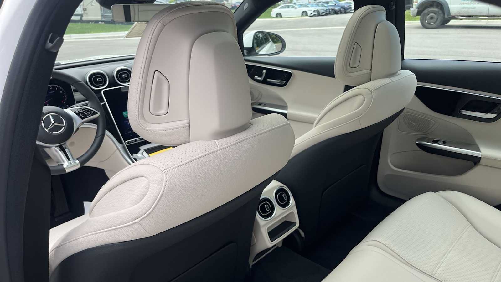 Used 2026 Mercedes-Benz C 300 4MATIC Sedan image 30