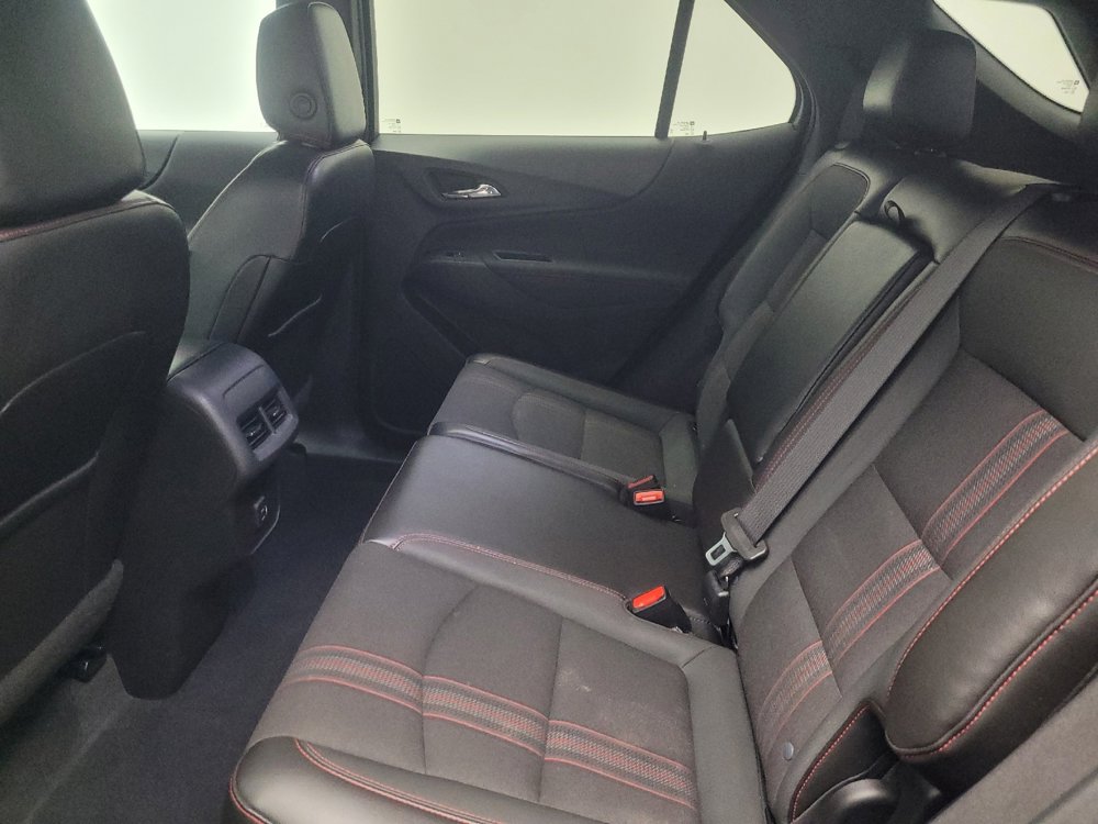 Used 2022 Chevrolet Equinox RS image 18