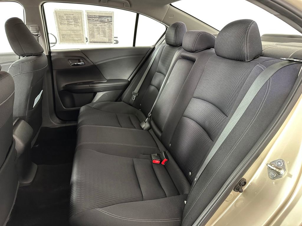 Used 2015 Honda Accord Sport image 16