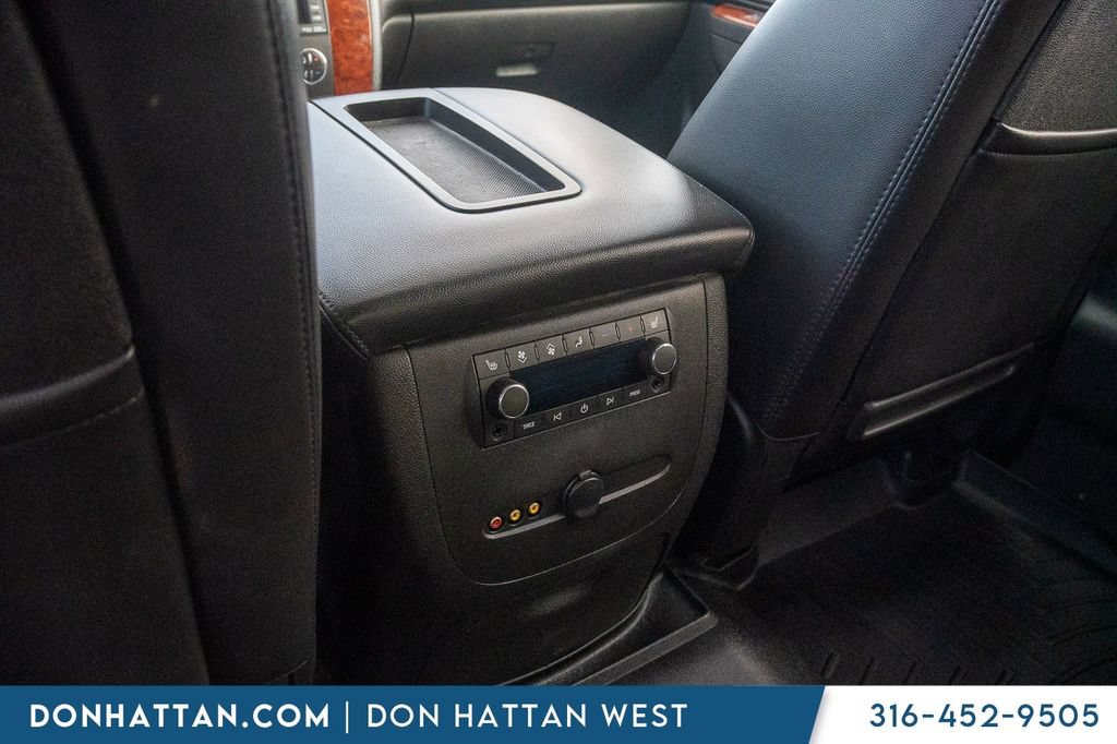 Used 2010 Chevrolet Tahoe LTZ AWD/4WD image 21