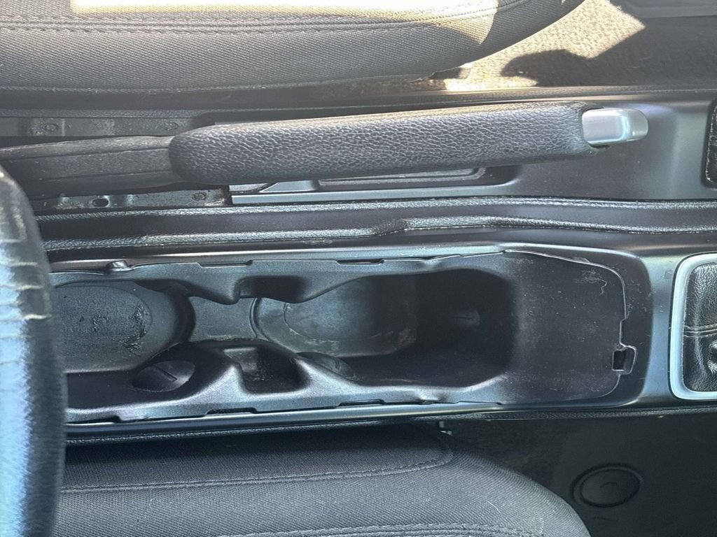 Used 2018 Jeep Wrangler Unlimited Sport image 17