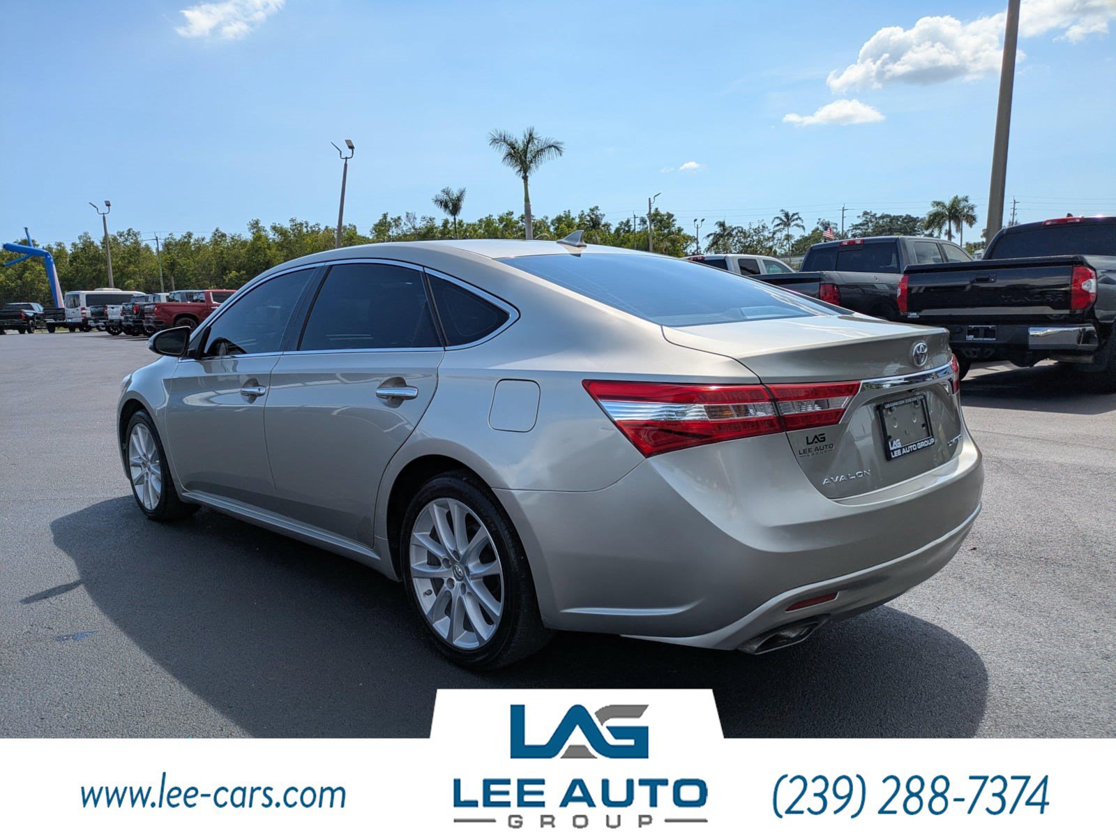 Used 2014 Toyota Avalon Limited FWD image 5