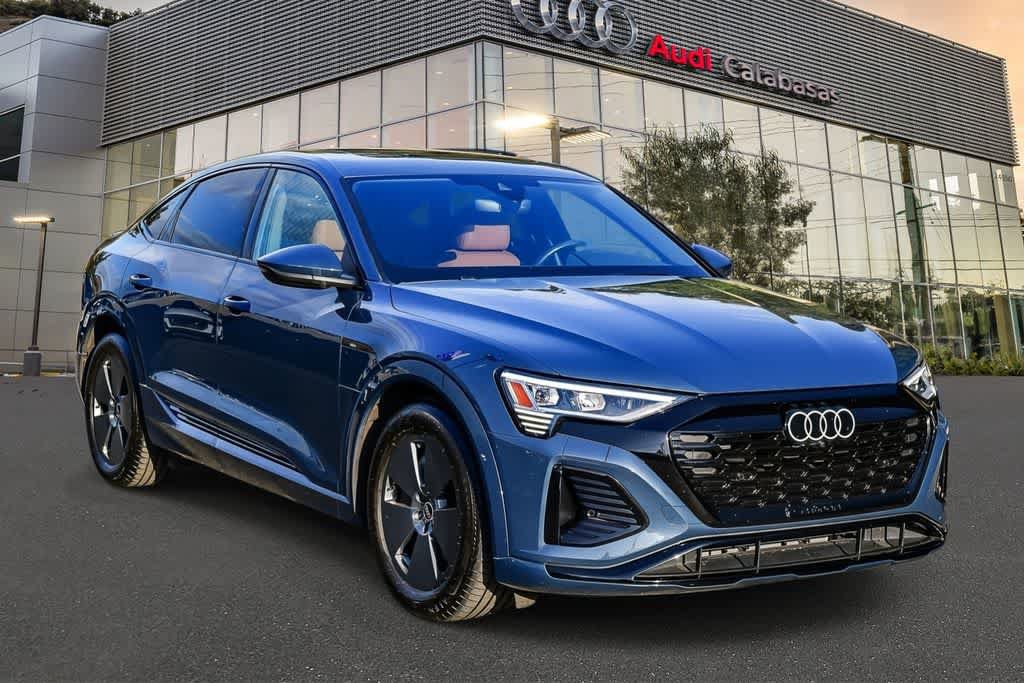 Used 2024 Audi Q8 e-tron Premium AWD/4WD image 5