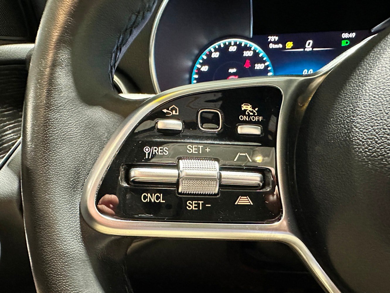 Used 2020 Mercedes-Benz GLC 300 4MATIC image 39