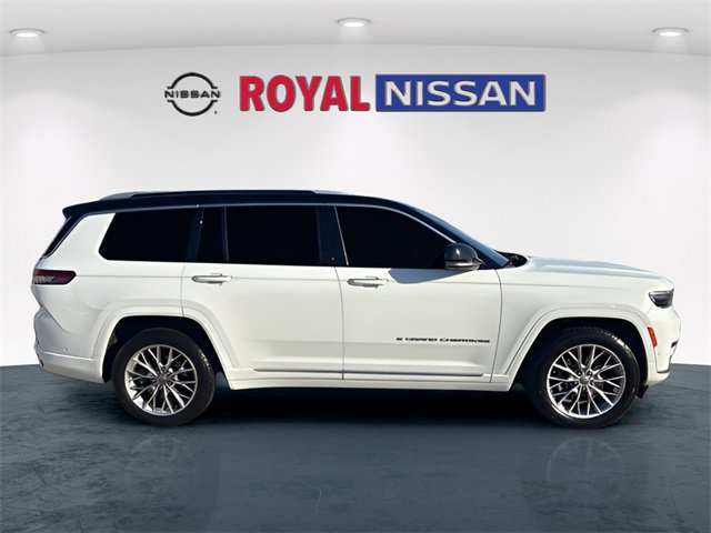 Used 2022 Jeep Grand Cherokee L Summit w/ Advanced Protech Group IV image 8