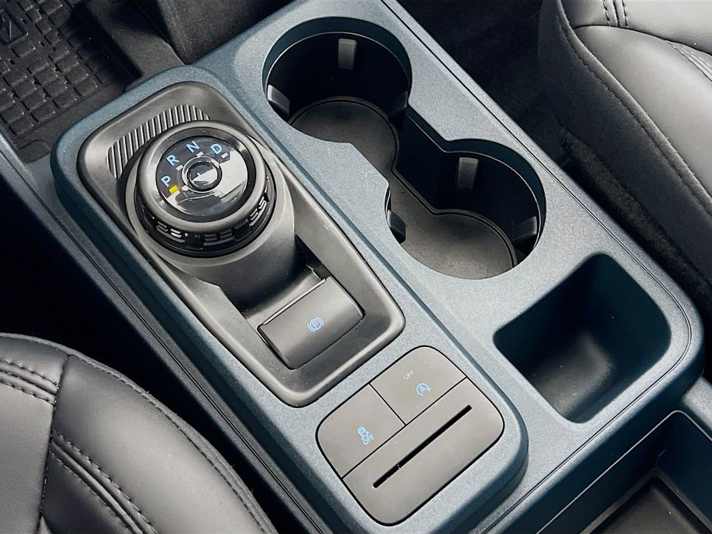 Used 2025 Ford Maverick Lariat w/ Black Appearance Package image 23