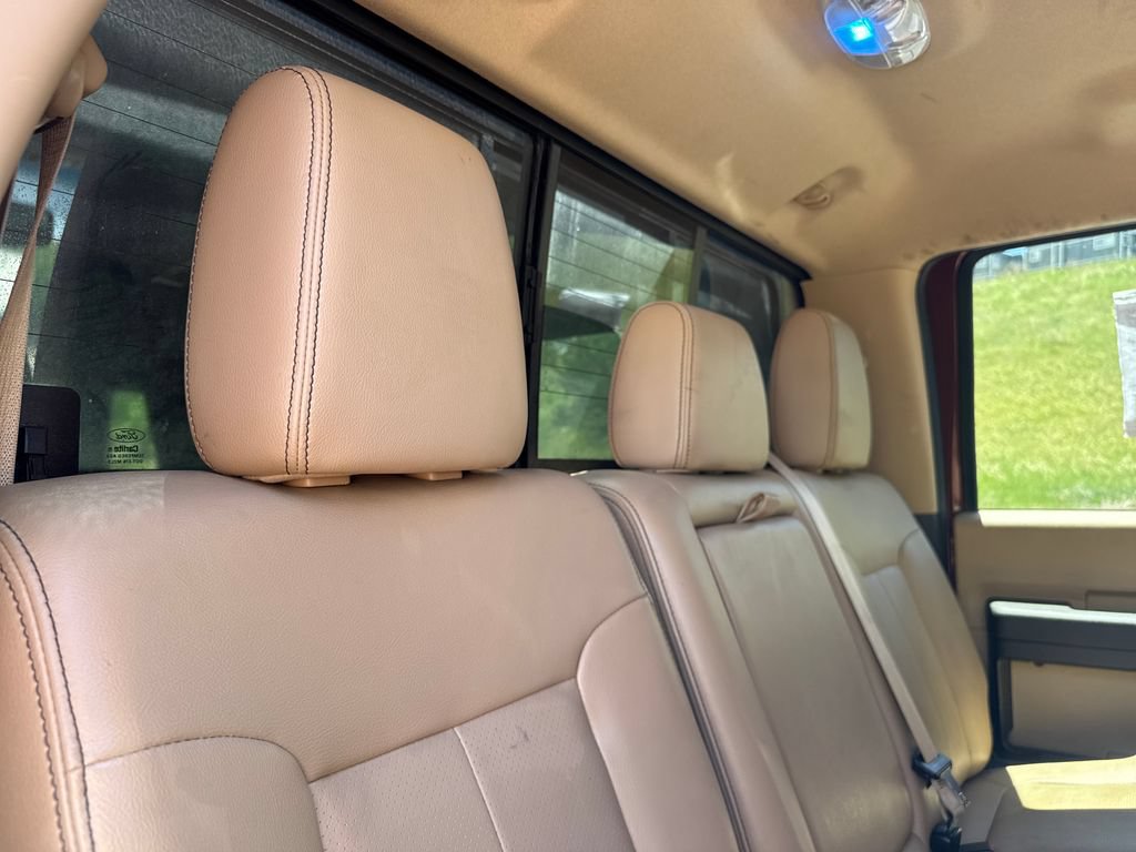 Used 2015 Ford F350 Lariat w/ Lariat Interior Package AWD/4WD image 27