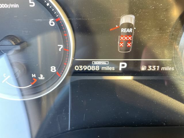 Used 2025 Mitsubishi Outlander SE AWD/4WD image 19
