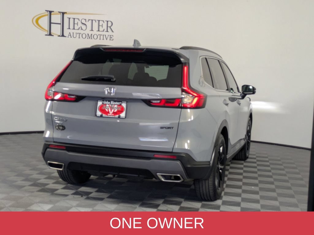 Used 2025 Honda CR-V Sport image 2