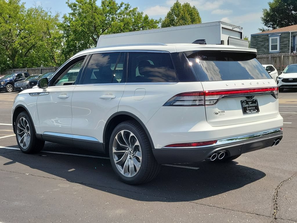 New 2026 Lincoln Aviator AWD image 6