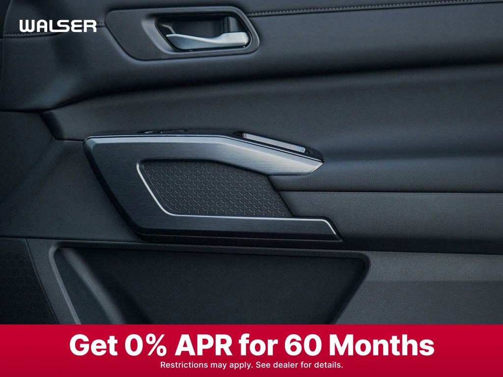 New 2025 Nissan Pathfinder SL image 10