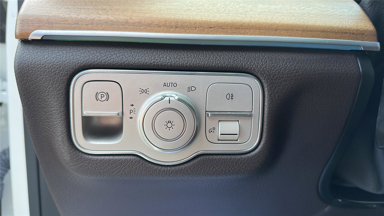 Used 2022 Mercedes-Benz GLS 450 4MATIC image 20