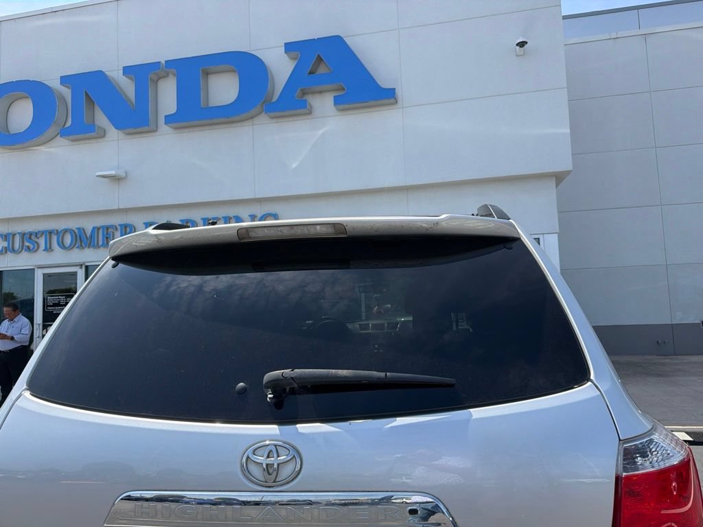 Used 2013 Toyota Highlander Limited FWD image 5