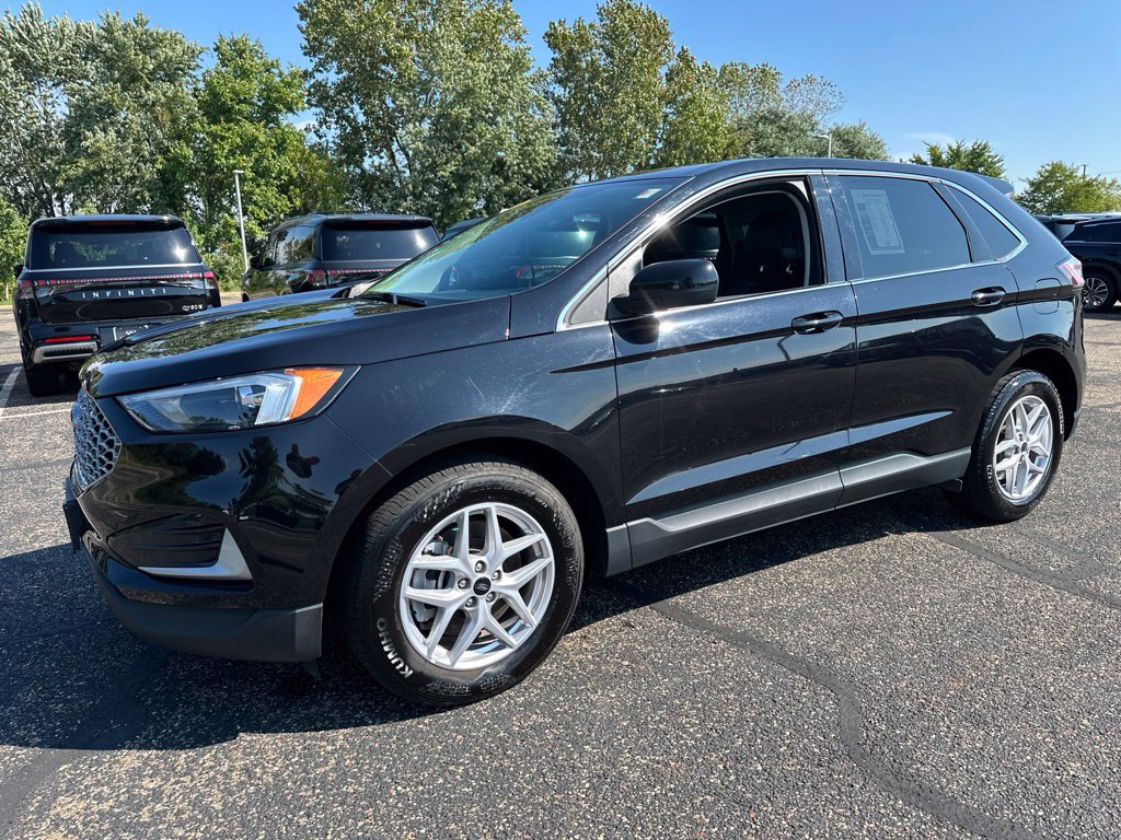 Used 2023 Ford Edge SEL AWD/4WD image 6