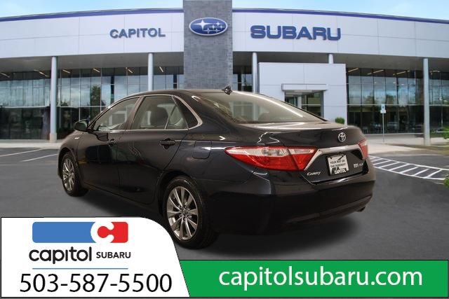 Used 2017 Toyota Camry XLE w/ Moonroof Package FWD image 6
