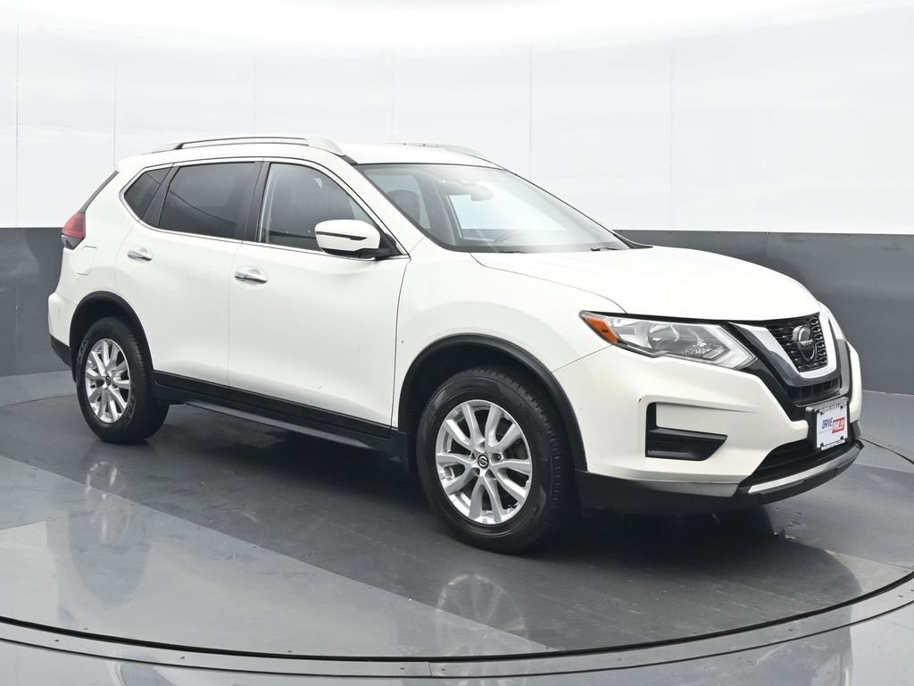 Used 2020 Nissan Rogue S w/ Special Edition Package image 9