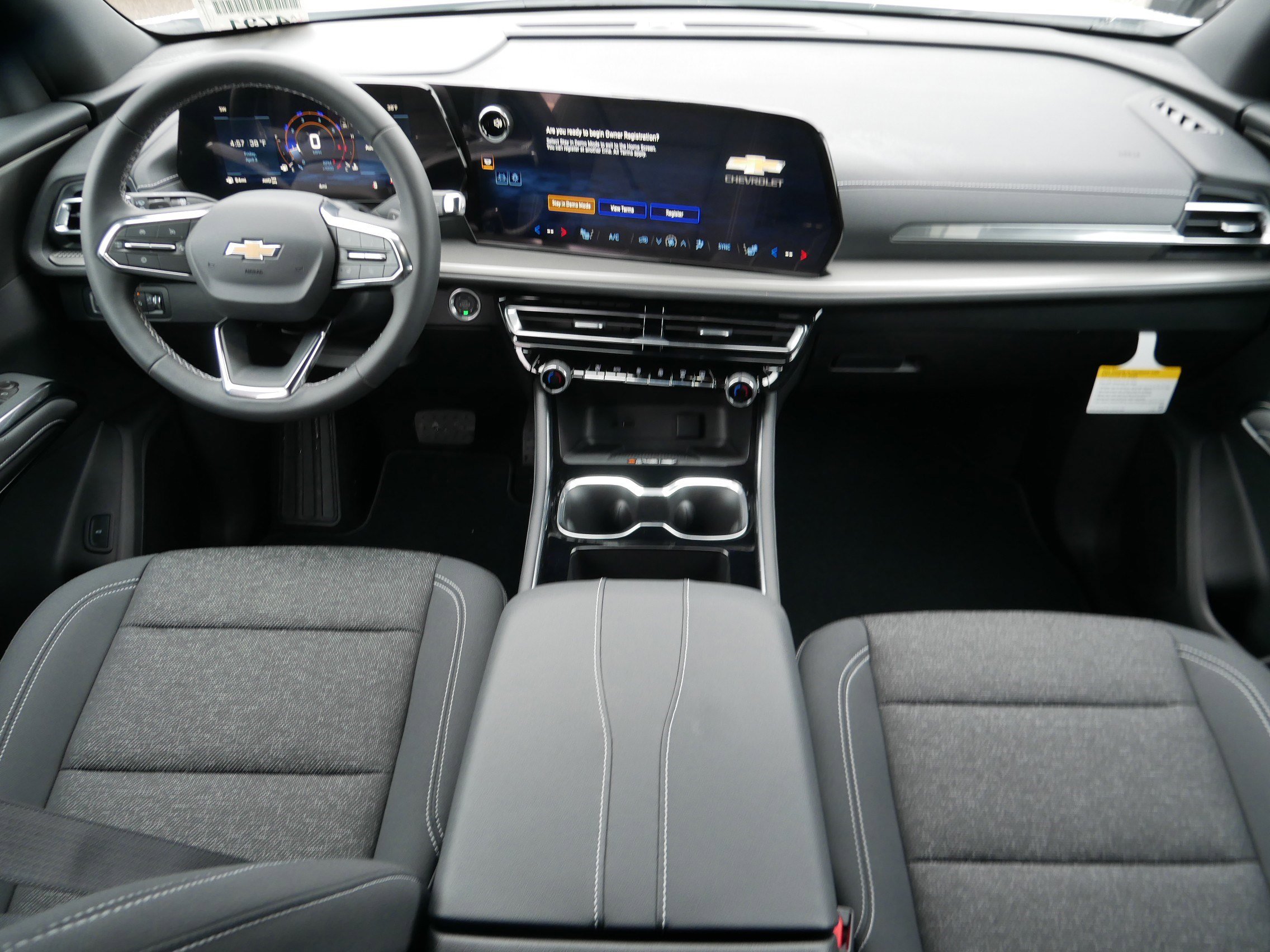 New 2026 Chevrolet Traverse LT w/ Driver Confidence Package image 6