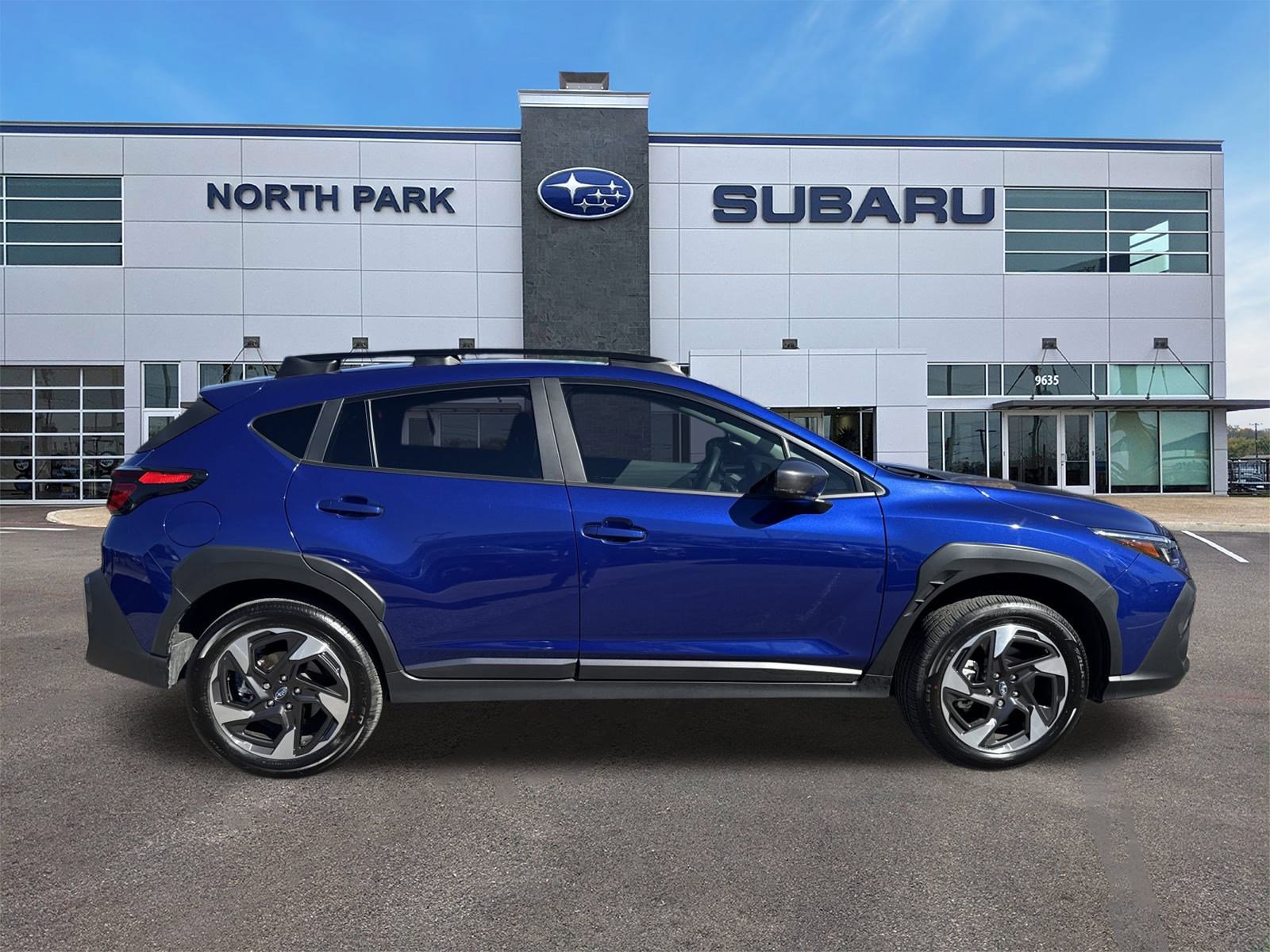 Certified 2025 Subaru Crosstrek 2.5i Limited w/ Popular Package #3A image 2