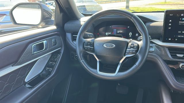 Used 2025 Ford Explorer Platinum w/ LUX Leather Package image 24