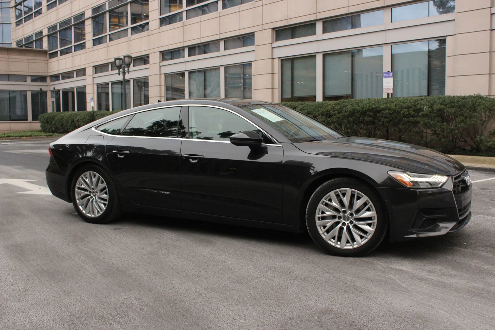 Used 2020 Audi A7 3.0T Premium Plus w/ Premium Plus Package AWD/4WD image 2