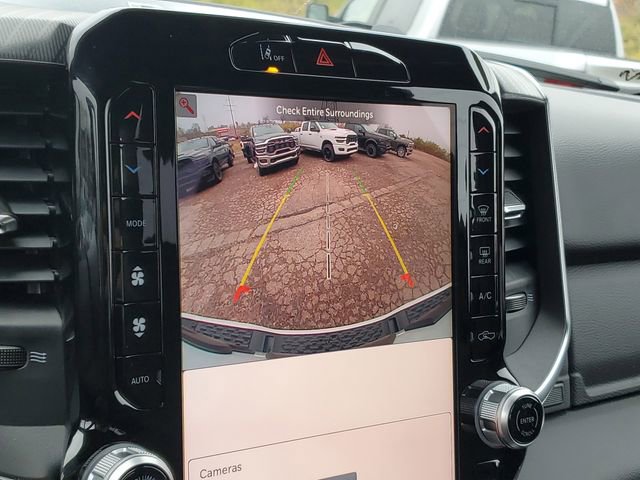 New 2026 RAM 1500 4x4 Crew Cab image 11