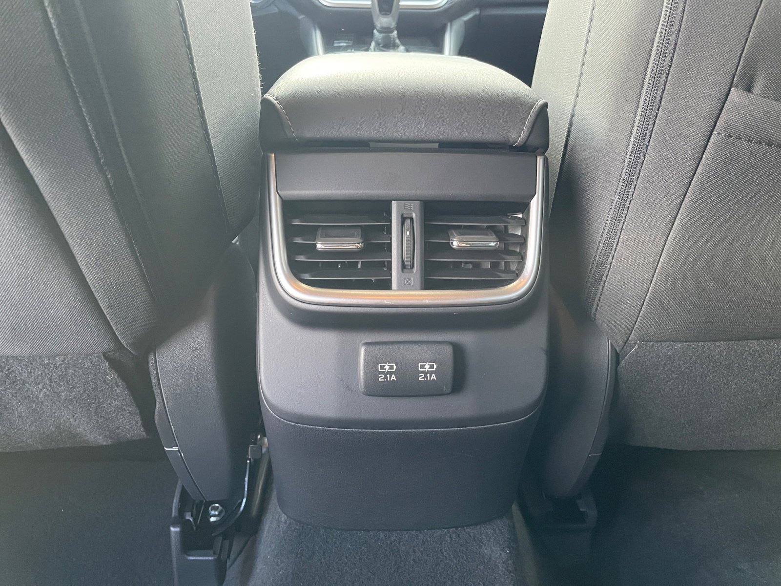 Used 2022 Subaru Outback Premium image 22