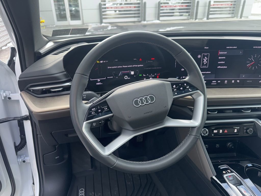 Used 2025 Audi Q5 Premium w/ Convenience Package image 26