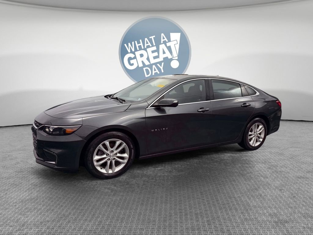 Used 2016 Chevrolet Malibu LT w/ Driver Confidence Package image 8