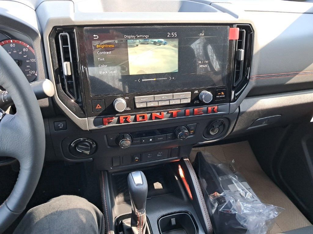 New 2025 Nissan Frontier PRO-4X w/ Interior Protection Package image 19