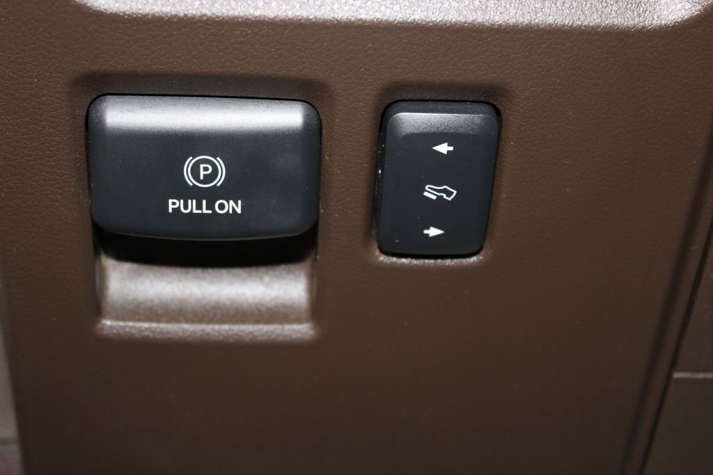 Used 2022 Ford F150 King Ranch w/ Equipment Group 601A High image 39