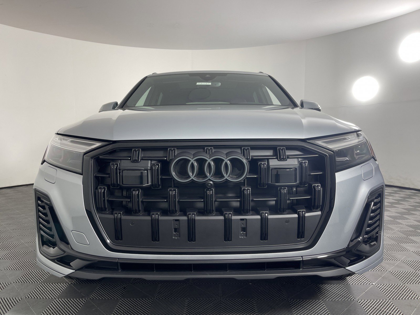 New 2025 Audi Q7 Premium image 7