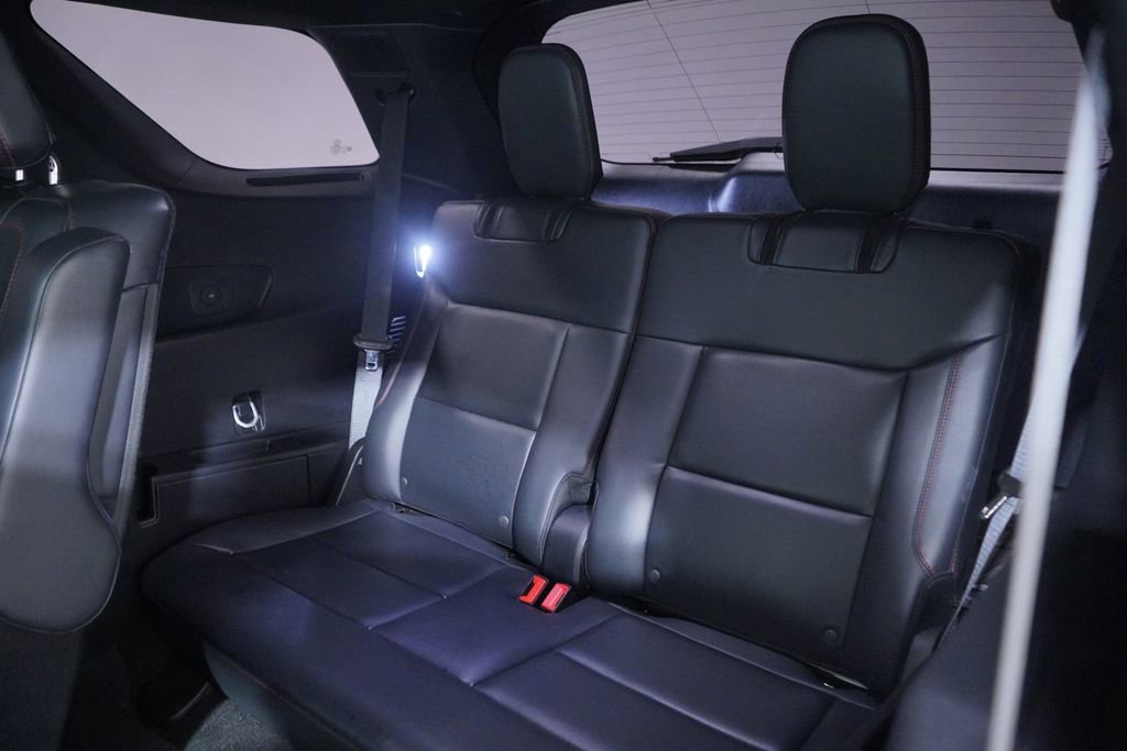 Used 2025 Ford Explorer ST image 10