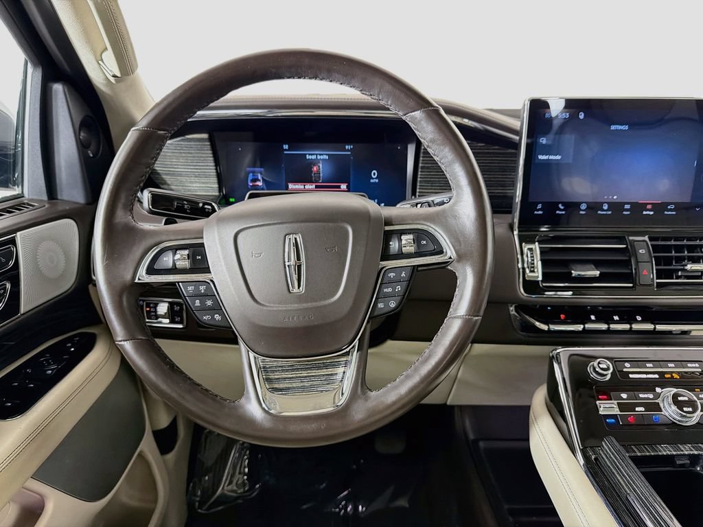 Used 2023 Lincoln Navigator L Black Label AWD/4WD image 23