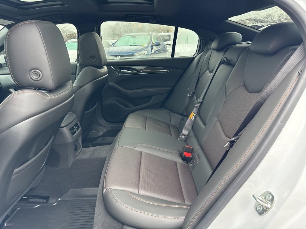 Used 2026 Cadillac CT5 V w/ Technology Package image 27
