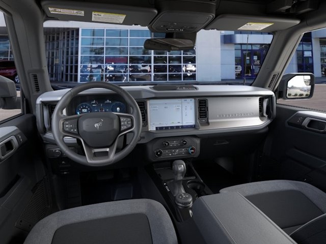 New 2026 Ford Bronco 4-Door AWD/4WD image 9